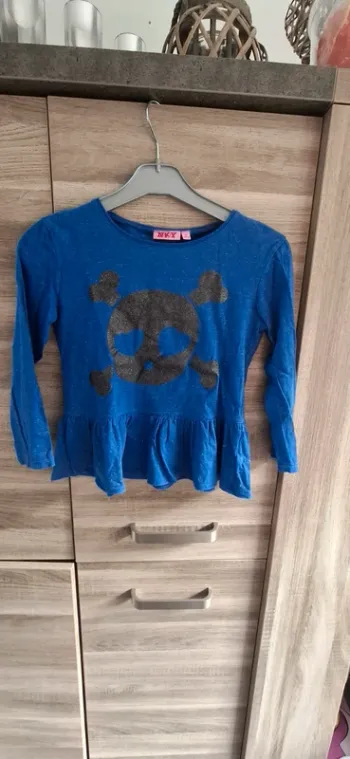 Tunique t shirt pailleté Tête de mort 8 ans