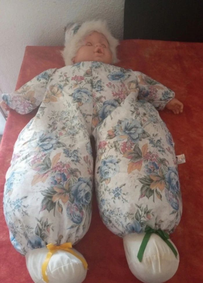 Grande poupée rare et vintage Arias, 80 cm - photo numéro 3