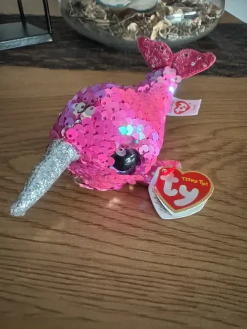 🐋  Peluche Ty Teeny Sequins Nelly Le naval 8 cm