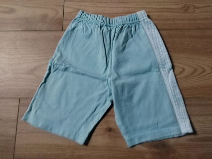 Ensemble short et tee-shirt - photo numéro 3