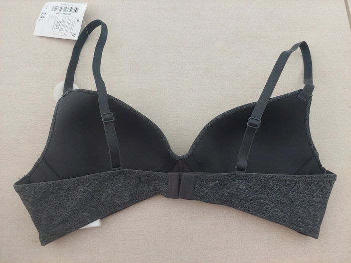 Soutien-gorge sans armature - photo numéro 2