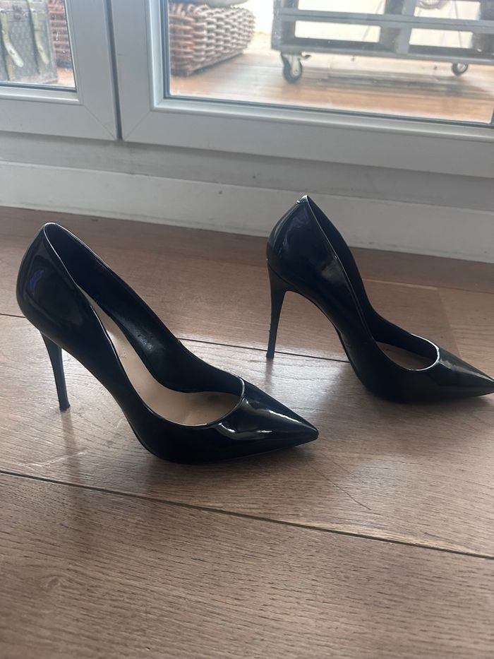 escarpins noirs vernis de la marque Aldo / 40 - photo numéro 6