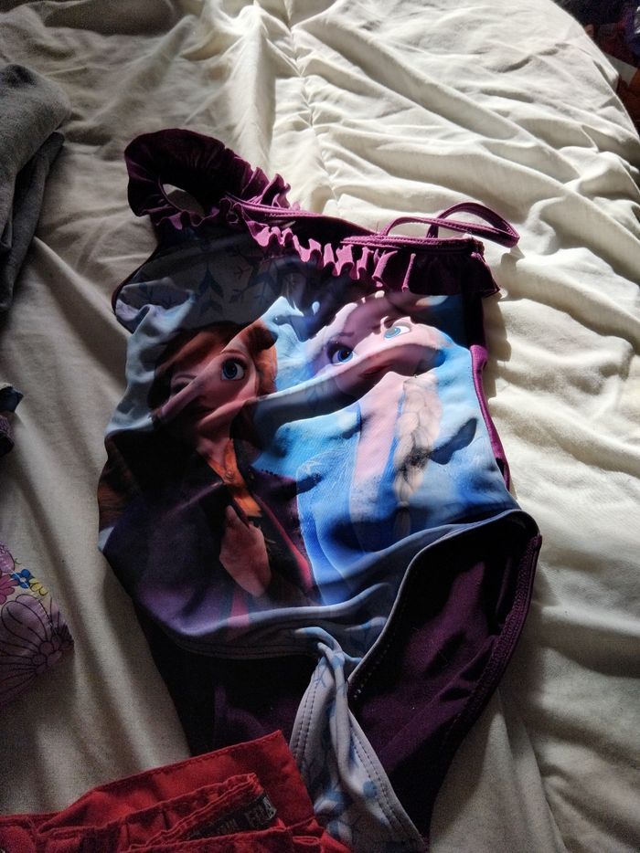 Lots vêtements été 5 ans - photo numéro 8