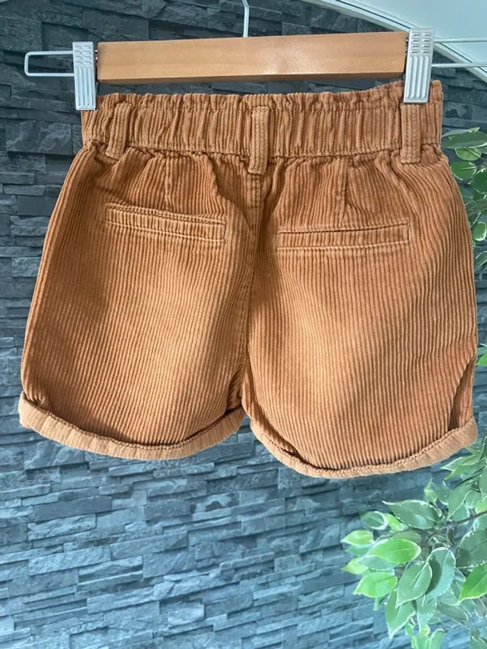 🧡🤎très beau petit Short velours côtelé fille GEMO – Taille 5 ans TBE 🤎🧡 - photo numéro 5