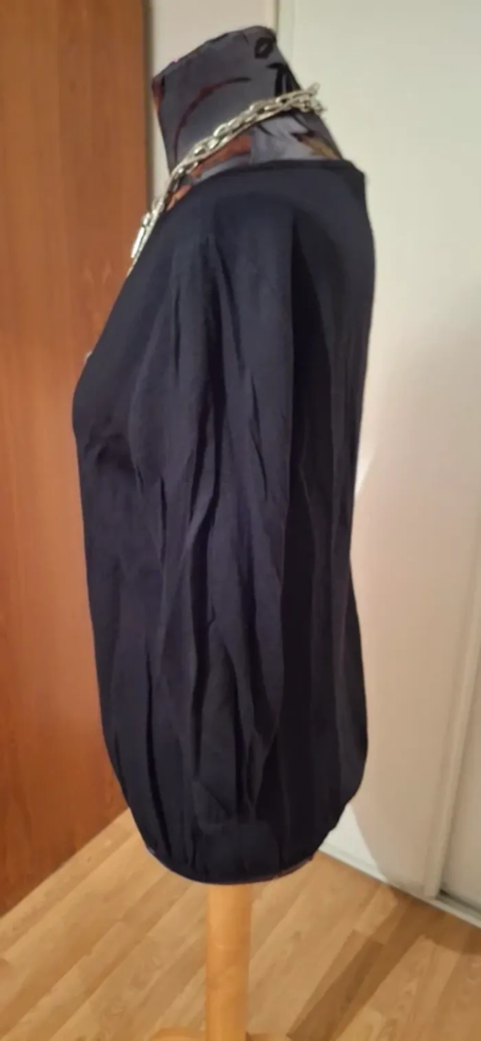 Haut noir fluide zara manches trois quart - photo numéro 4