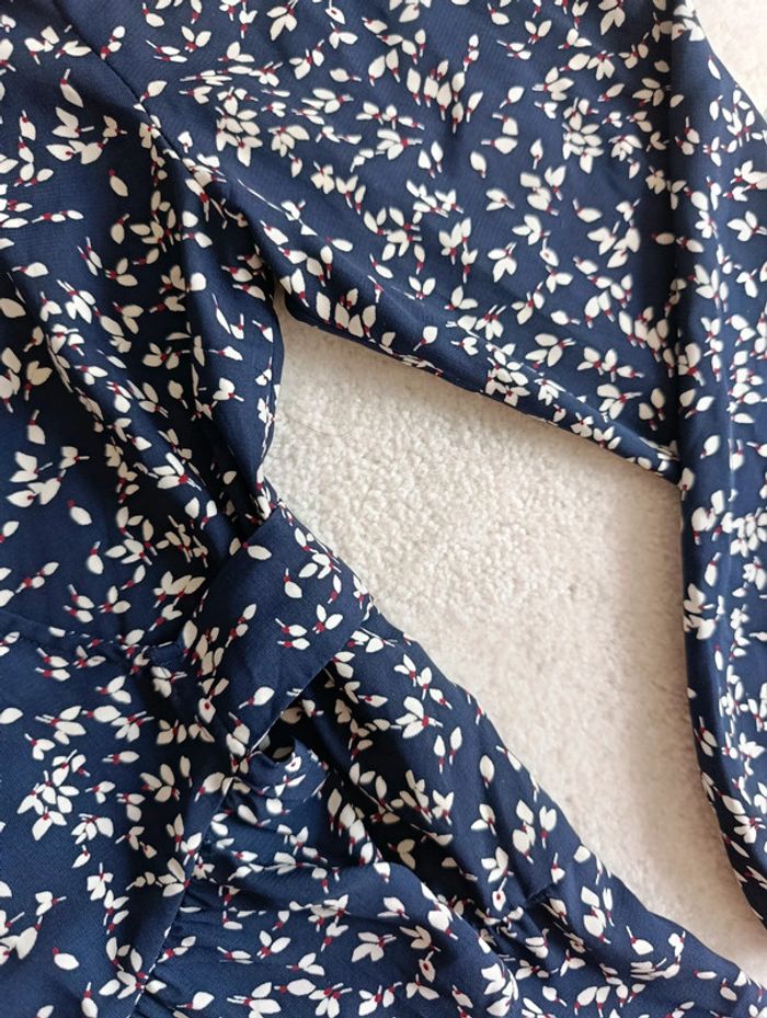 Blouse haut top cache coeur Comptoir des cotonniers 38 bleu marine et blanc ceinture assortie - photo numéro 8