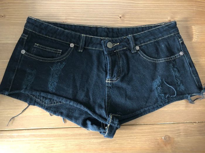 Short jean
