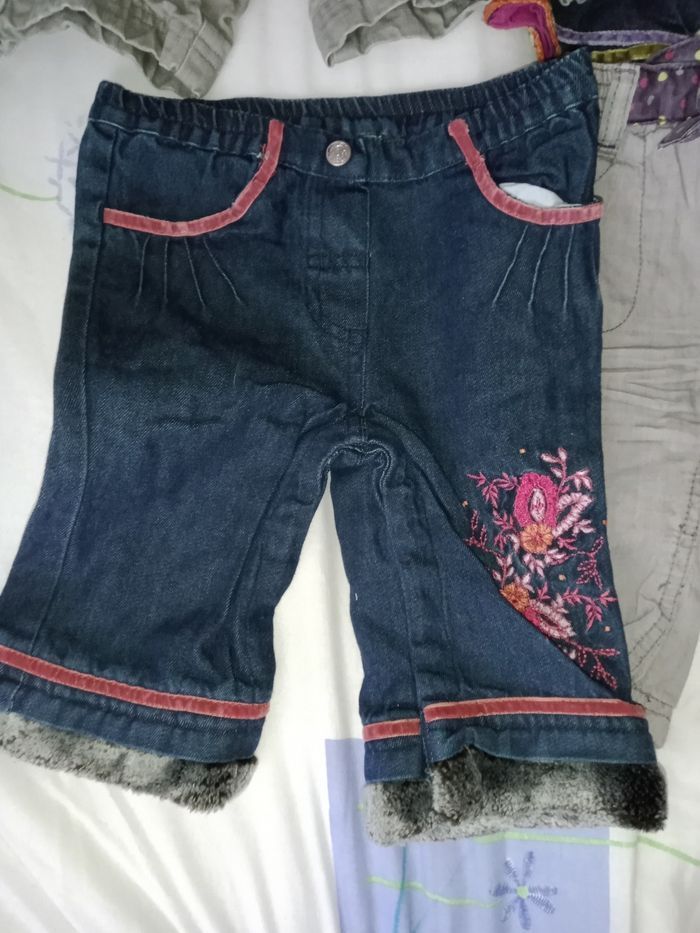 Pantalon jeans 6 mois TBE - photo numéro 2