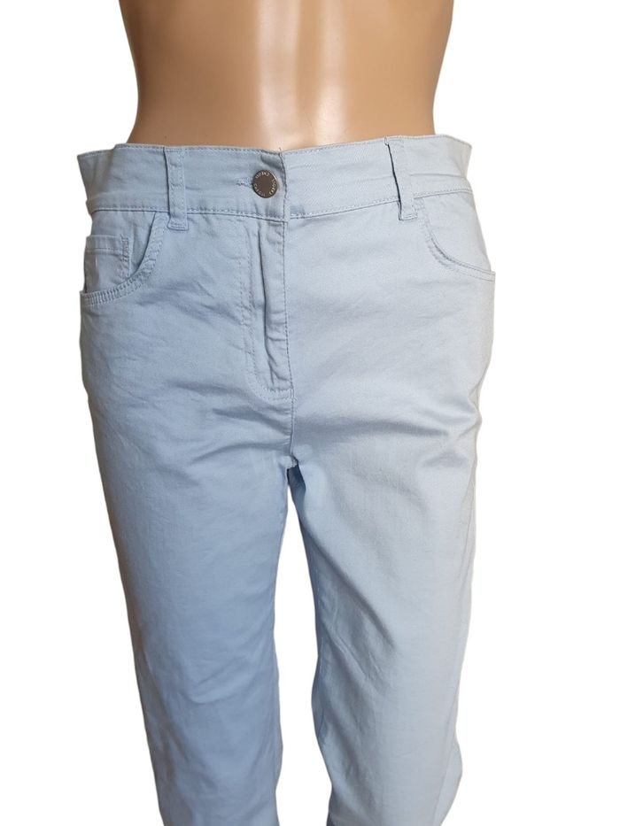 L'Indispensable Pantalon Pastel Caroll – Chic, Stretch & Vitaminé T40
- photo numéro 4