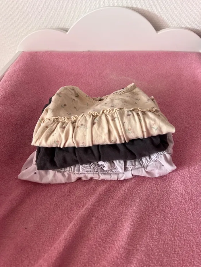 Lot de 3 blouses taille 9 mois