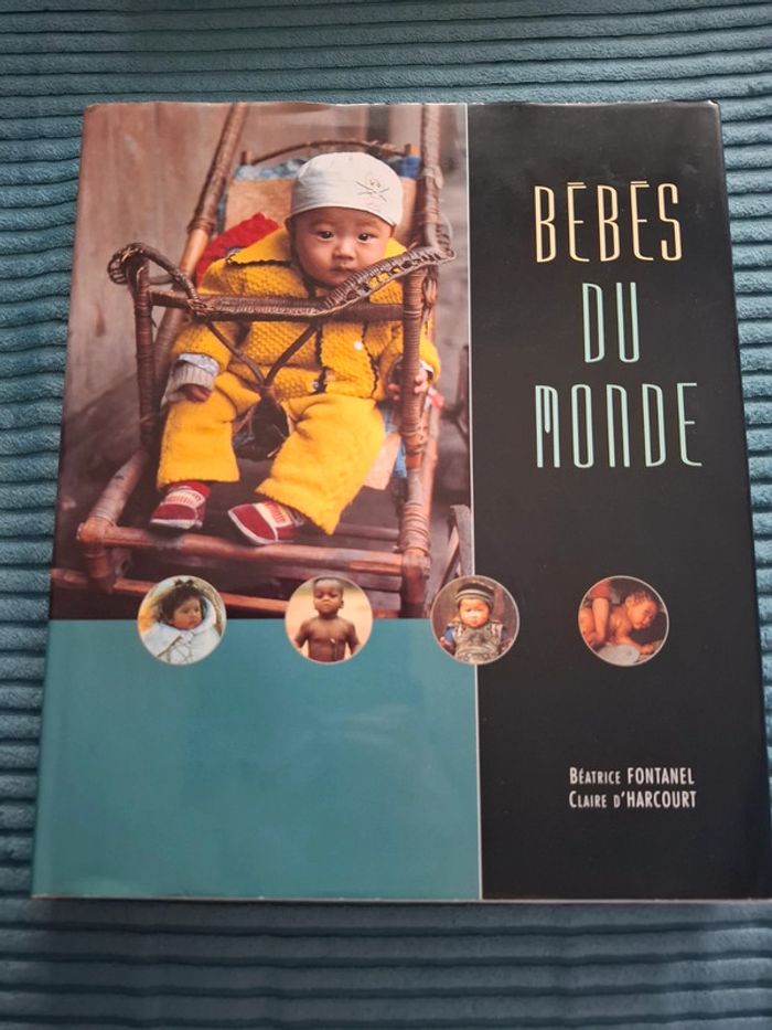 Livre "Bébés du monde"