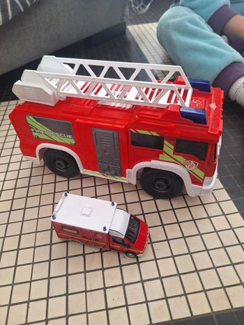 Lot camions pompiers 