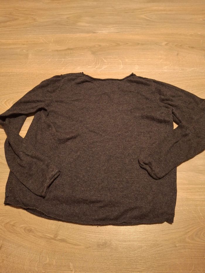 Pull gris foncé fille okaidi 8 ans - photo numéro 2