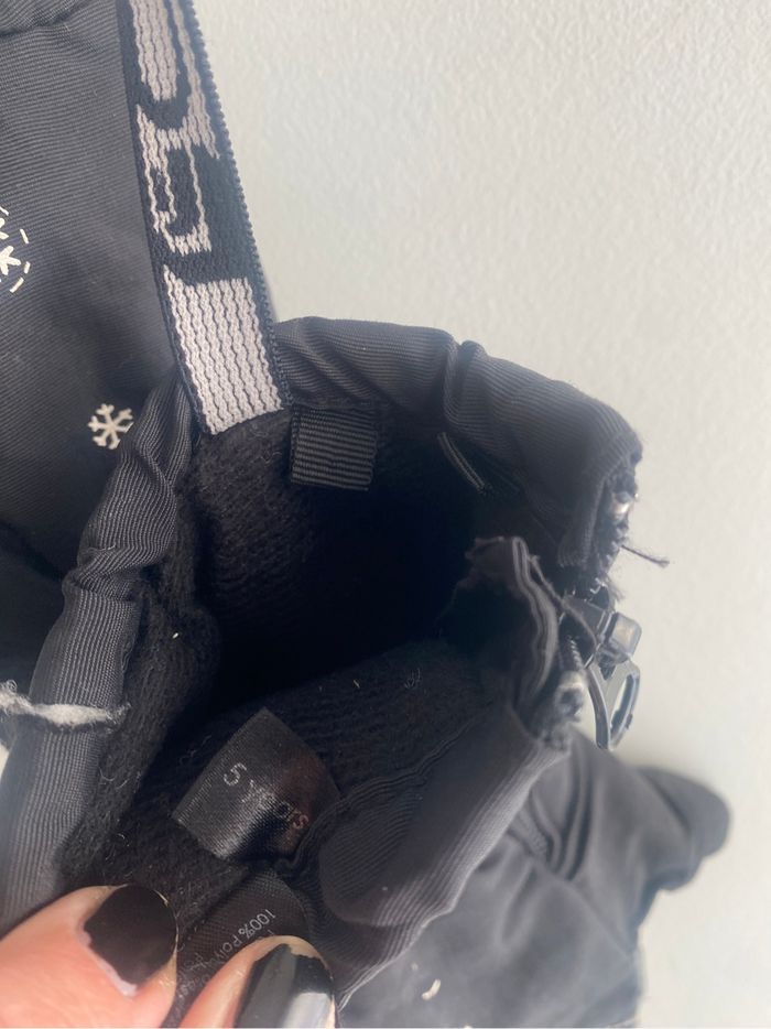 Moufles Cairn 5 ans - photo numéro 3