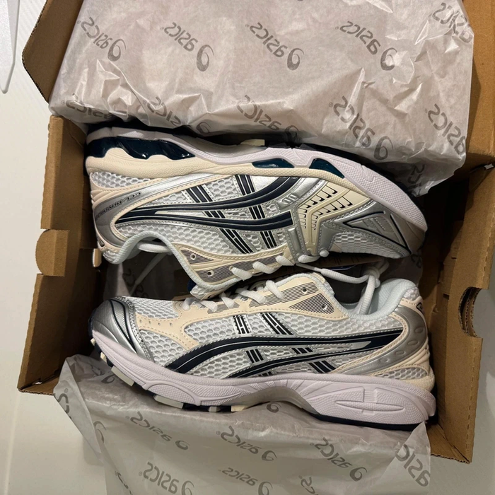 Baskets Asics Gel-NYC Taille 38 - photo numéro 2