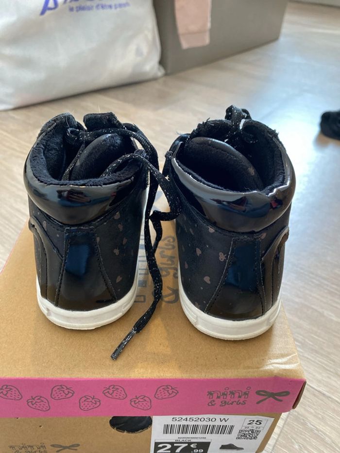 Baskets noires - photo numéro 3