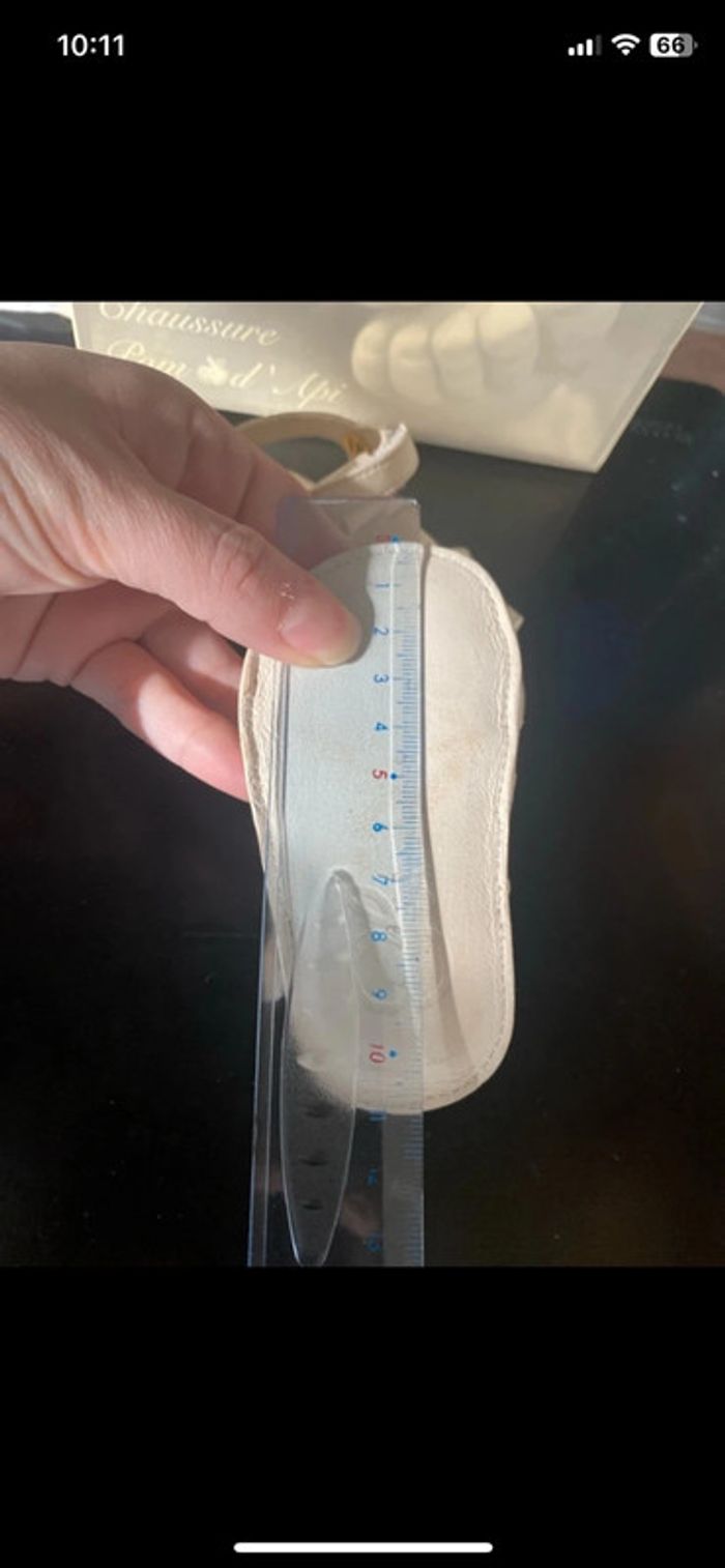 Magnifique paire de chaussure blanche pour bébé neuve - photo numéro 7