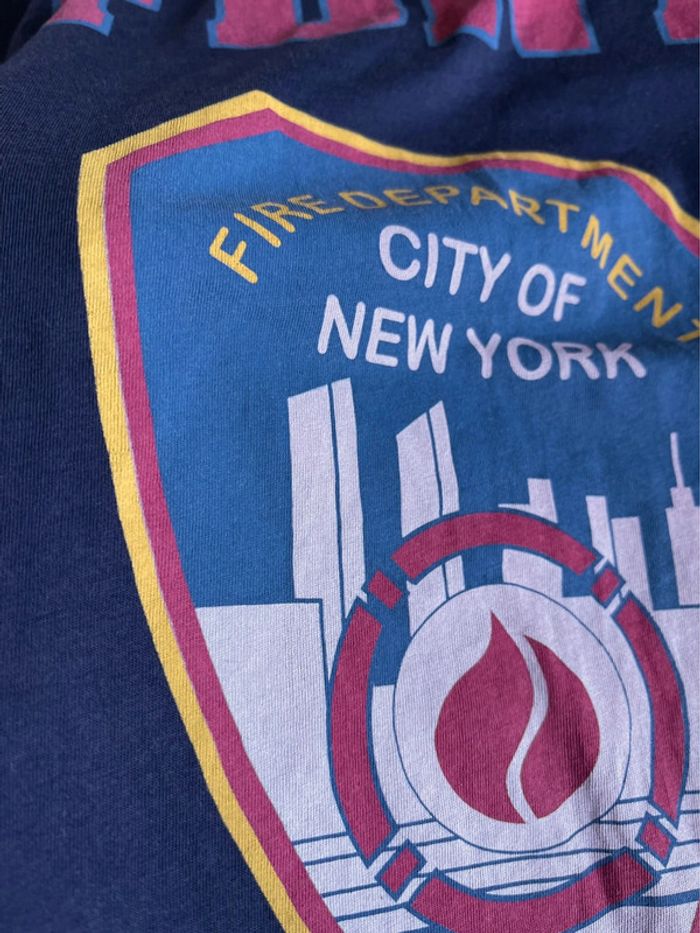 T-shirt femme taille S Fire Department City of New York - photo numéro 5