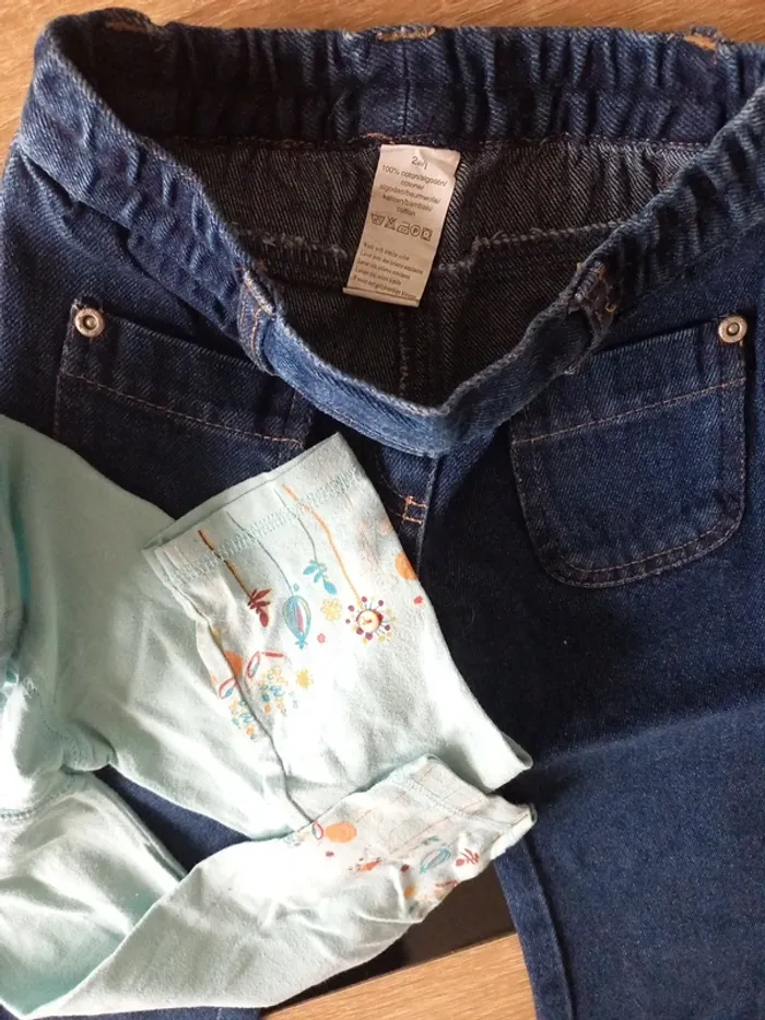 Lot pantalons 2 ans - photo numéro 5