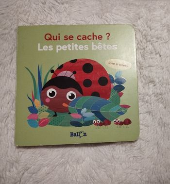 Livre à volets Petites bêtes 
