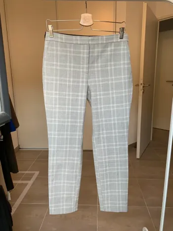 Pantalon Zara à carreau taille M