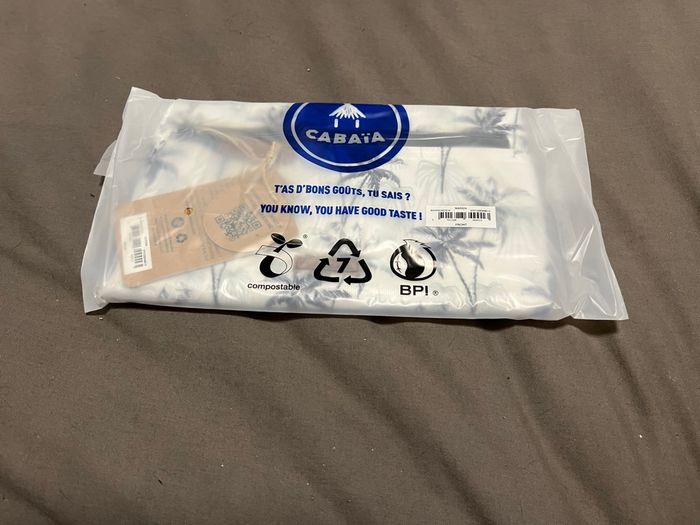 Pochette centrale Cabaia