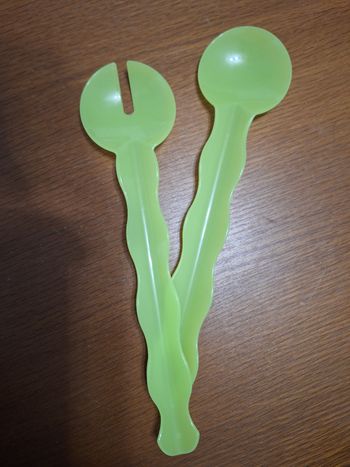 Couverts à salade tupperware