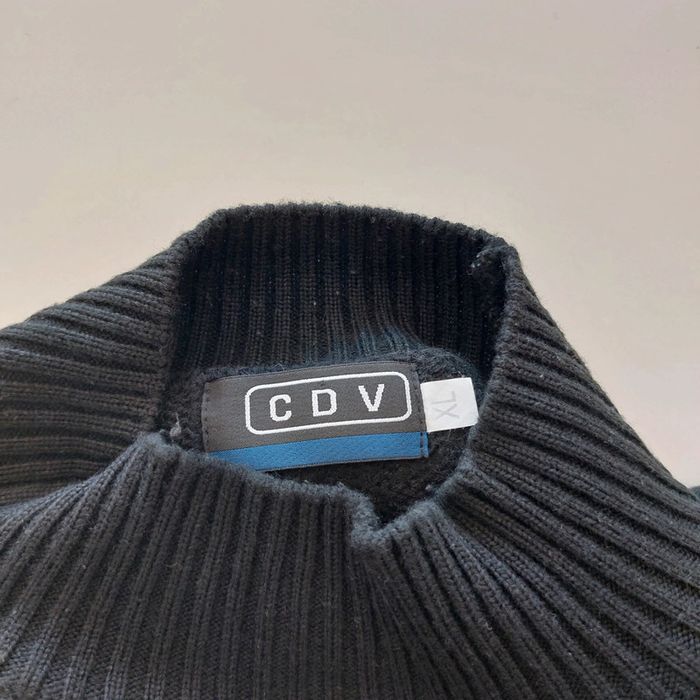 Vêtement - Pull-over noir CDV - photo numéro 3