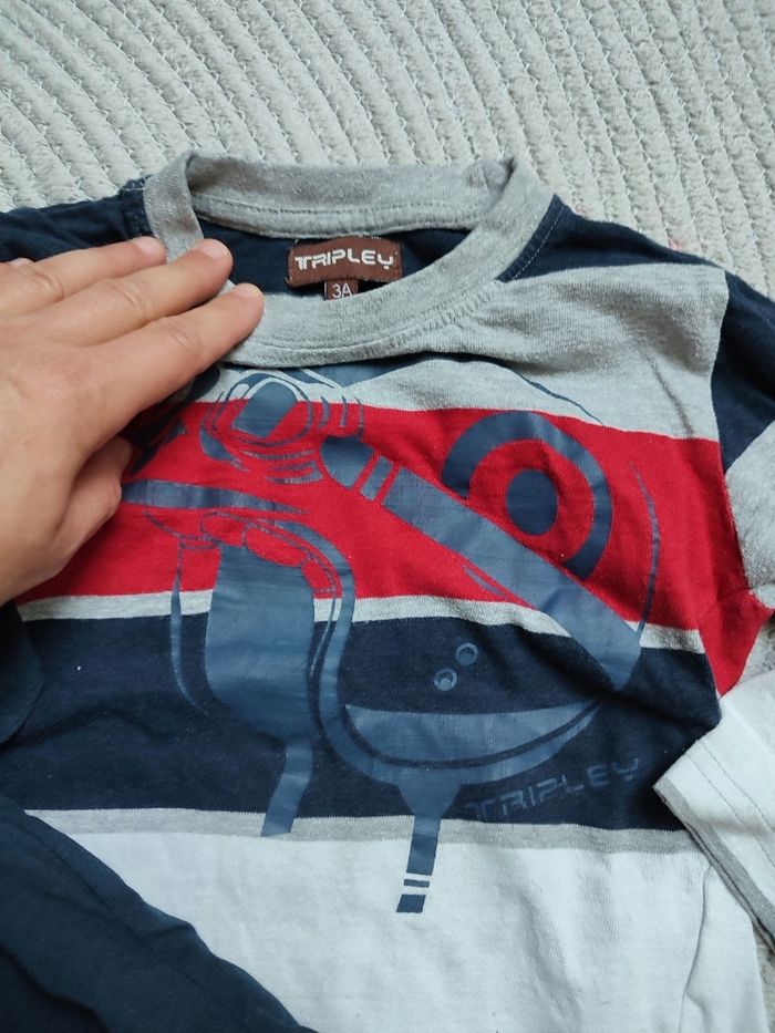 Lot 2 t-shirts manches longues 3 ans - photo numéro 3