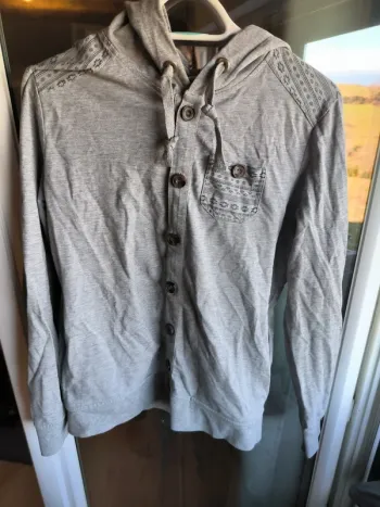 Pull homme capuche