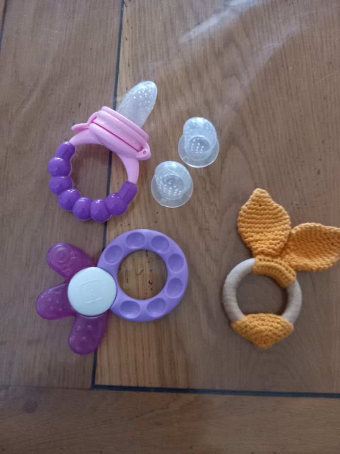 Lot de jeu à machouiller