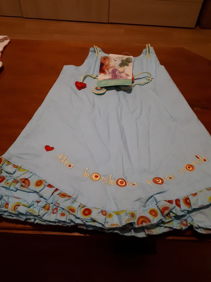 Lot robe tee shirt été 12 mois - photo numéro 2