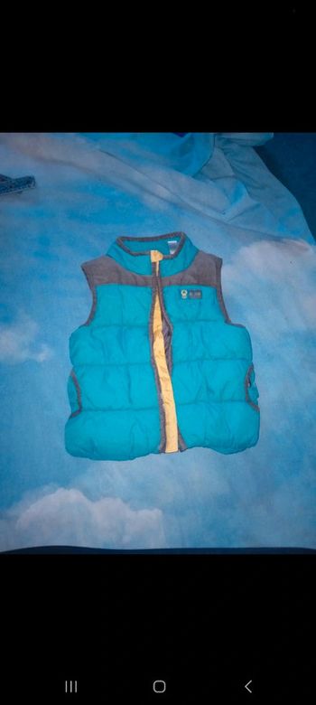 Veste sans manche 12 mois