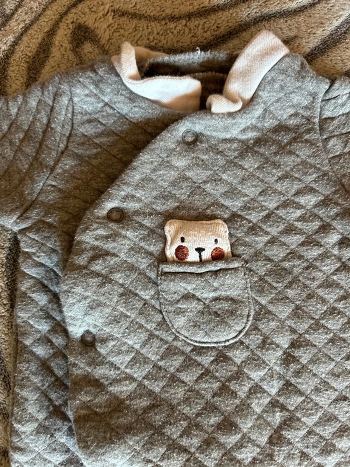 Lot de 3 pyjamas 1 mois - photo numéro 3