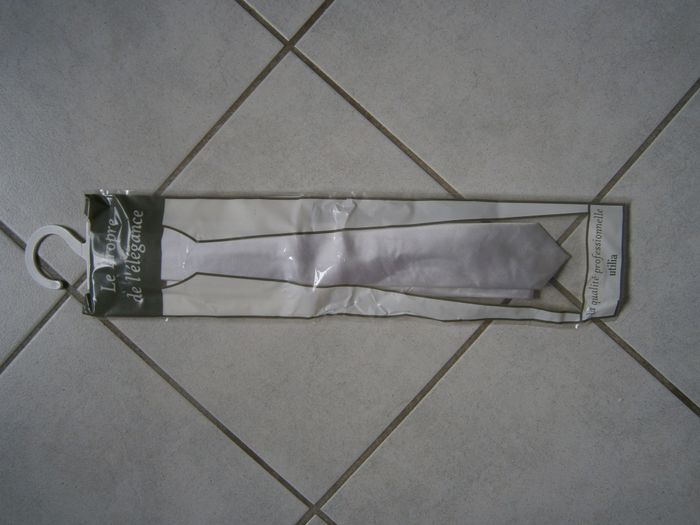 Cravate à nouer blanche en soie - photo numéro 2