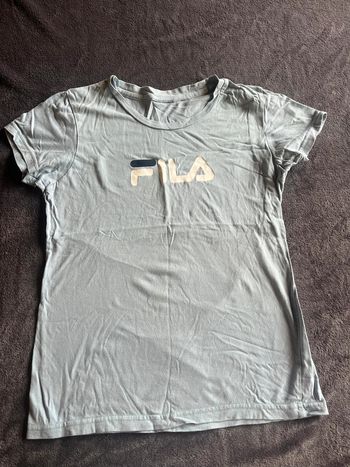 TEE shirt Fila 12 ans