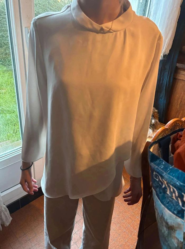 Magnifique haut blanc zara taille xs