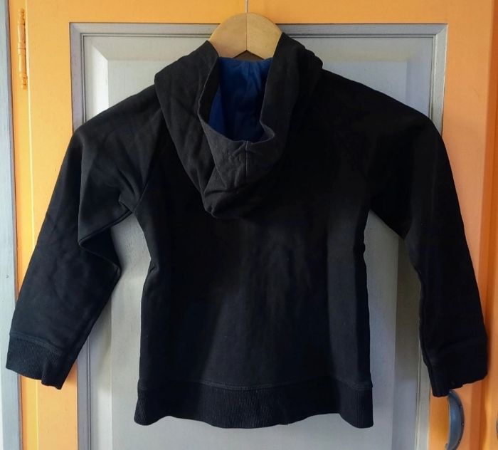 Sweat zippé à capuche 8 ans - photo numéro 2