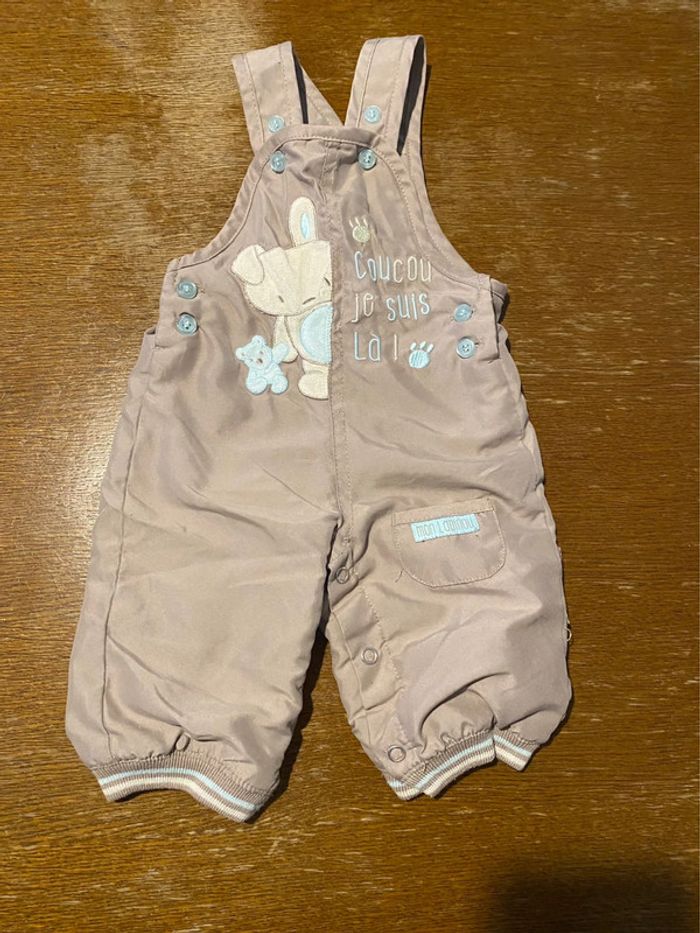 Salopette "coucou je suis là !"