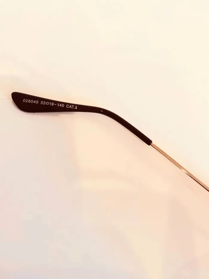 Lunette de soleil femme cats bordeaux et dorée verres dégradés UV protection catégorie 3 - photo numéro 4
