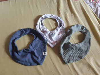 Lot de bavoirs
