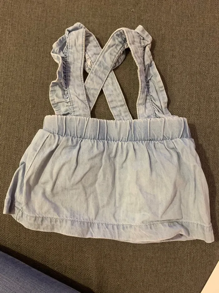 Petite robe en jean à bretelle