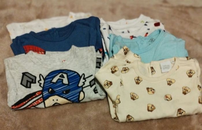 Lot de pyjamas 1 mois - photo numéro 2