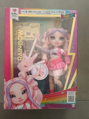 Poupée Rainbow High