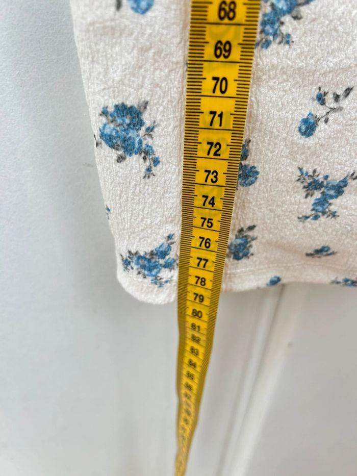 Robe courte beige et bleu à fleurs - pull & bear taille s - photo numéro 4