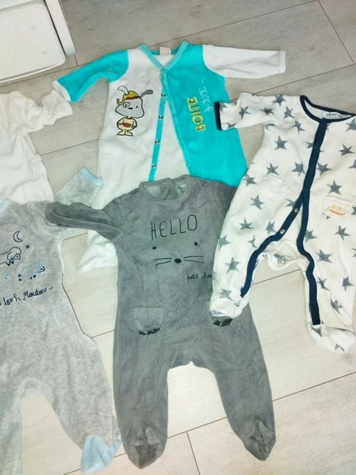 Lot pyjama bébé - photo numéro 4
