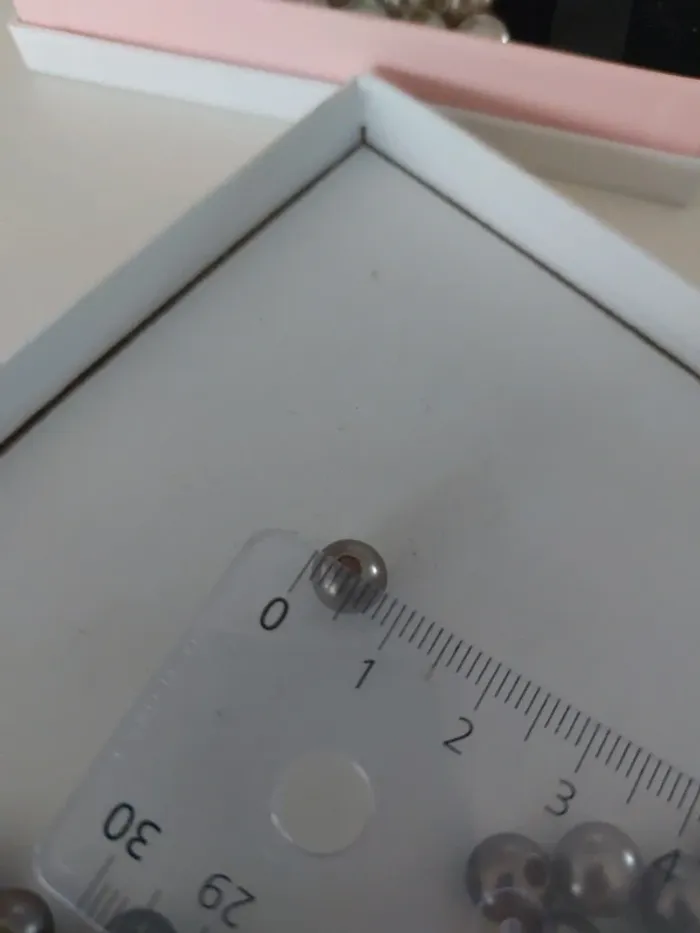 Lot de 34 perles grises - photo numéro 2