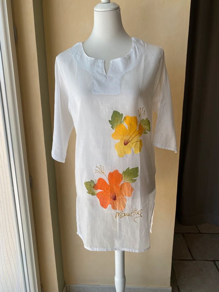 Tunique blanche à fleurs S