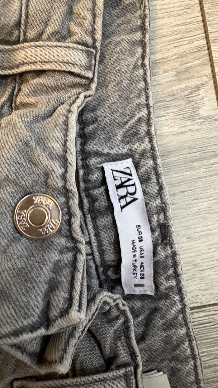 Jean droit Zara - photo numéro 3