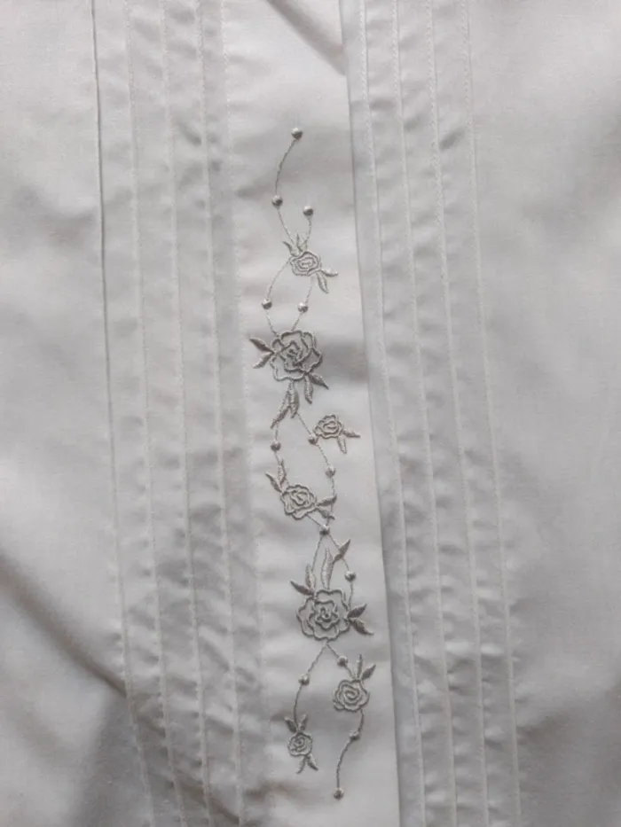Chemise Landhaus C&A t.42 broderie - photo numéro 8